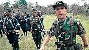 Los paramilitares entran en escena