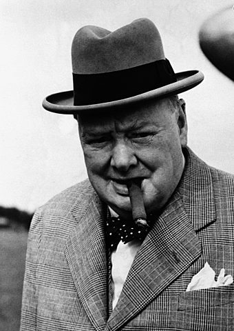 Winston Churchill realizes that Hong Kong is in danger and decides to send reinforcements.