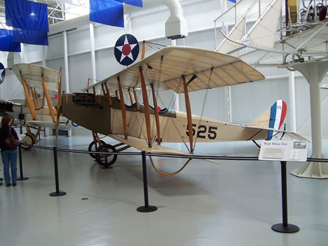 (Day unknown) The U.S. Postal service started experimenting with air mail service.