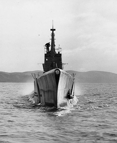 1st atomic powered electric-drive submarine launched (Tullibee)