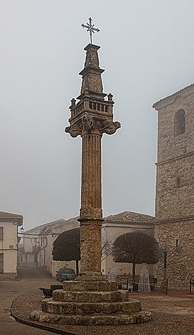 Artesanos eran condenados a ser expuestos en la picota por vender un alimento en mal estado