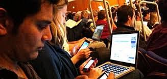 Personas con Acceso a Internet