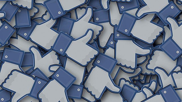 Facebook domina las redes sociales