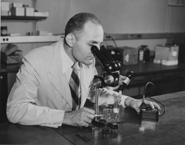 Primeros departamentos de Control de Calidad en famosos laboratorios