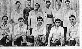 la gimnasia fue arraigándose en algunas escuelas y se Fundo la Asociación Amateur de Gimnasia