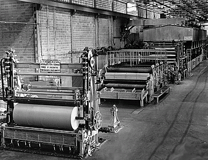 Fabricación del papel en banda continua