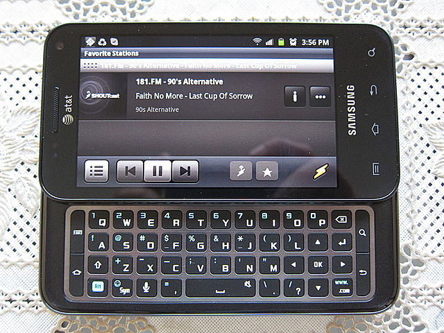 Es creado reproductor multimedia Winamp.