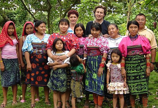 Pueblos y Comunidades Indígenas