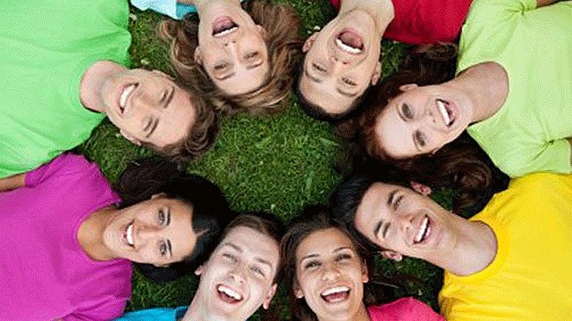 Juventud / decreto 482