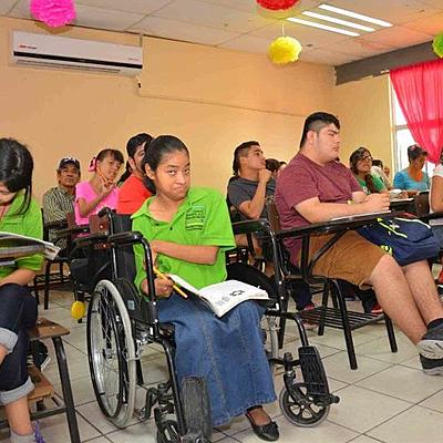 Timeline: Integración social para la Población LGBT  .Decreto 556 de 2006 Alcaldía Mayor de Bogotá, D.C.