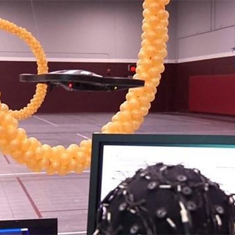 Drone Manejado con la Mente