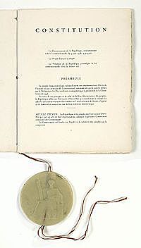 Octubre 1946, Constitución francesa