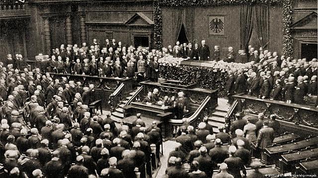 ALEMANIA DEROGA LEYES