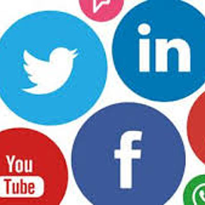 Timeline: Redes Sociales