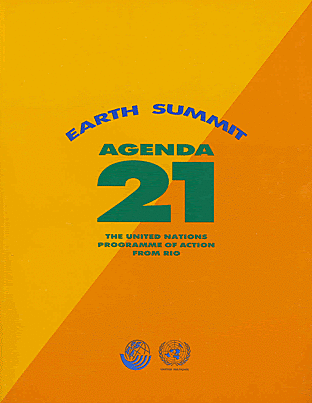 Durante la Conferencia de las Naciones Unidas sobre el Medio Ambiente y el Desarrollo se presentó la Agenda 21, en Río de Janeiro, Brasil.