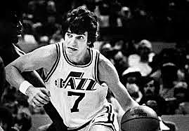 Pistol Pete sets NCAA scoring record