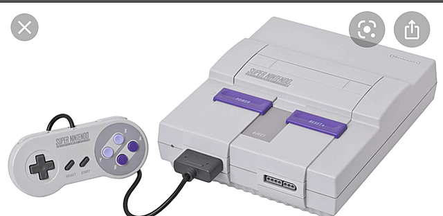Super Nintendo Entertainment System(SNES)
