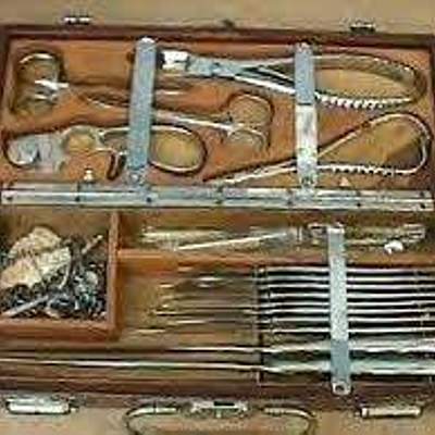 Timeline: Historia del material quirúrgico