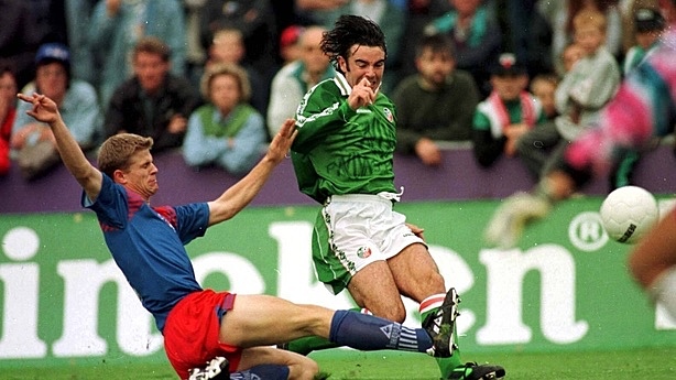 Drawing with Northern Ireland to qualify for USA '94