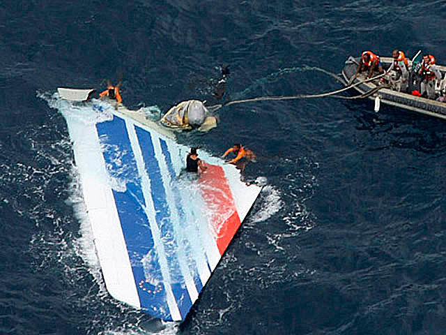disparition du vol 447 air France (228 mort)