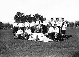 Se crea el Club Nacional