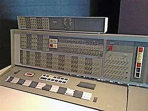 IBM 7090 (2°GENERACIÓN)