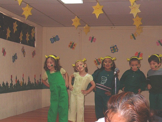 Entro a estudiar a kinder