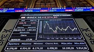 Greu crisi econòmica, borsària i immobiliàrtia.