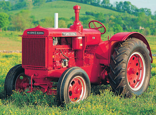 1935 mc-cormic deering tractor.