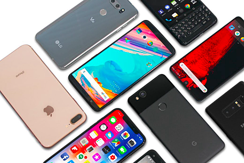 SMARTPHONES EVERYWHERE