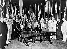 | Carta Fundacional de las Naciones Unidas y acuñación del término