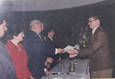 GRADUACIÓN DE LA UNIVERSIDAD