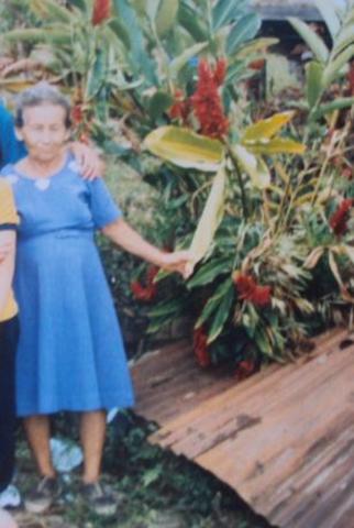 conozco a mi abuela materna