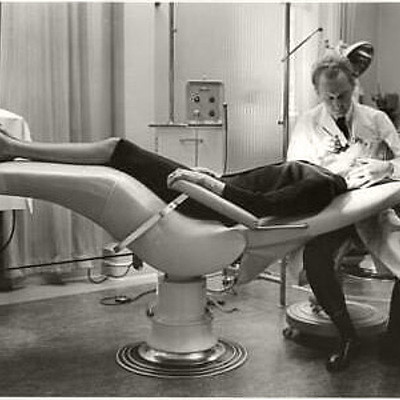 Timeline: Evolución de la Odontología Restauradora