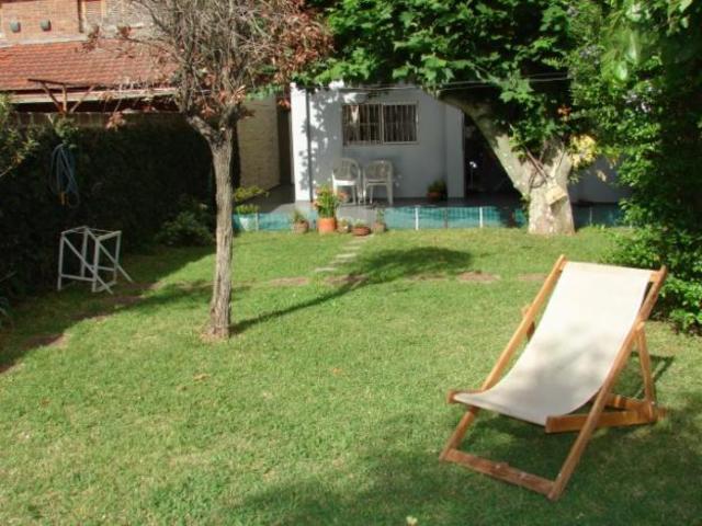 vivia en una casalote