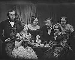 La Familia Monogámica