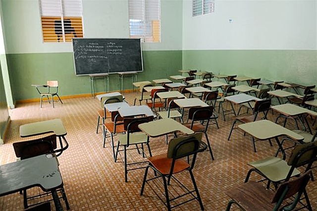 Cinco escuelas de recuperación.