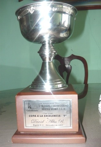 David gana la copa a la excelencia.