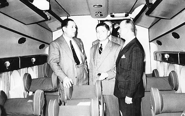 El transporte aéreo se utiliza por primera vez para un viaje oficial