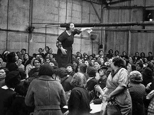 Movimiento por proclamación de los derechos de la mujer