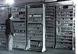 primera generación. Base del tubo de vacío.