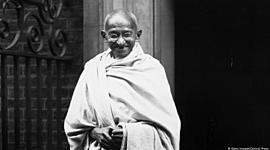Timeline: Biography of Mahatma Gandhi