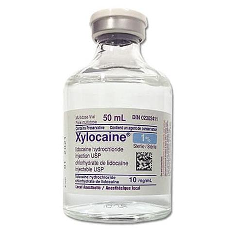 Lidocaína (Xylocaine ®) se comercializa para su uso masivo.