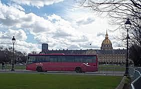 Samedi 9h Depart de Paris en car touristique Place des Invalides vers la région de la Normandie