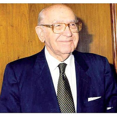 Timeline: Vida de  José María Bengoa Lecanda