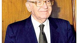 Timeline: Vida de  José María Bengoa Lecanda