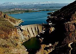 Roosevelt Dam completed