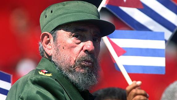 Fidel Castro se vuelve 1er ministro de cuba