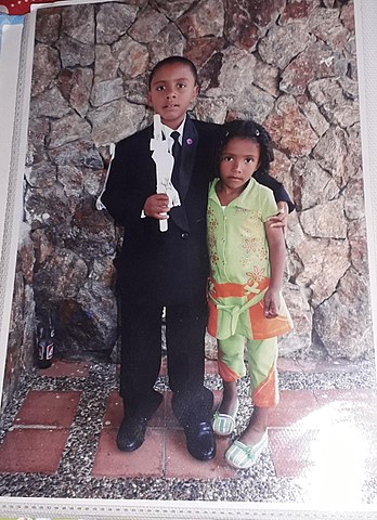 Mis Tres y Cuarto Años De Vida