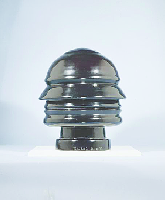 Perfil continuo de Mussolini de Renato Bertelli